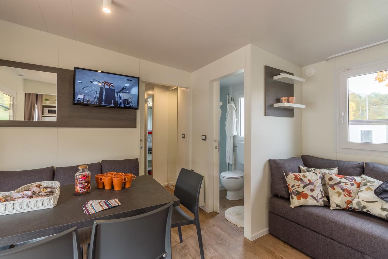 Diana & Josip Mobile Homes Biograd Na Moru Exterior photo