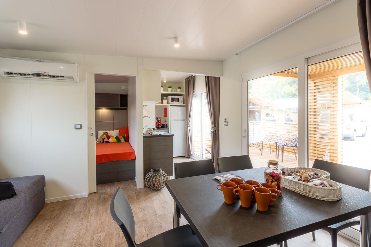 Diana & Josip Mobile Homes Biograd Na Moru Exterior photo